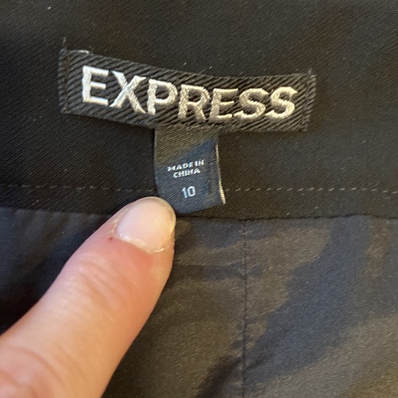 Express Skirt - Picture 2 of 3